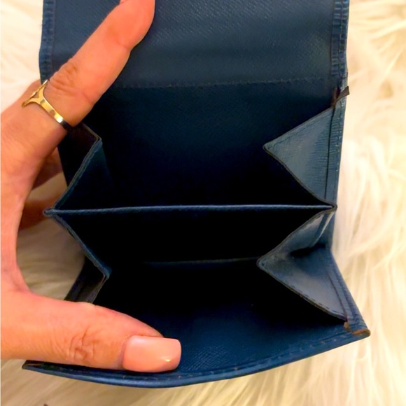 LV Epi Leather Blue Wallet- authenticated by one of the top authenticator of PM - Picture 11 of 11